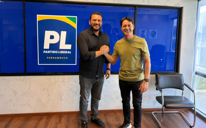 Robson Ouro Preto é recebido por Anderson Ferreira e reforça articulação política rumo a 2026