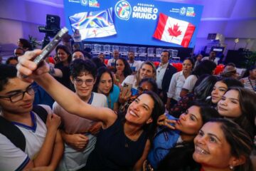 Governo de Pernambuco abre inscrições para duas mil vagas do Ganhe o Mundo com intercâmbios internacionais